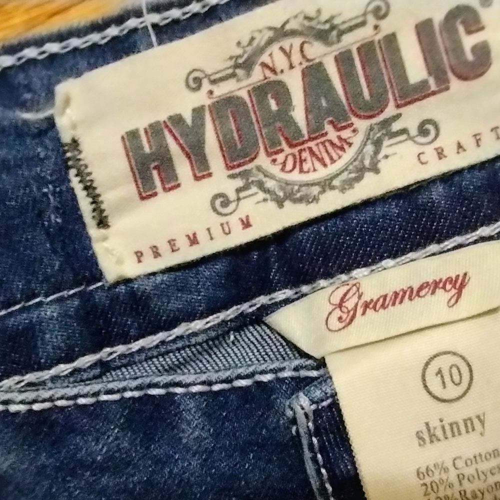 Women's sz 10 skinny Hydraulic blue jeans